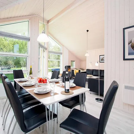 Nordic Retreat Fuer 8 Personen Großenbrode